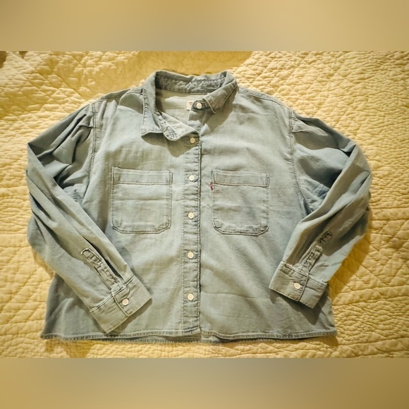 Levi’s vintage boxy, demin Jean shirt, blouse, button up size large - Picture 8 of 9